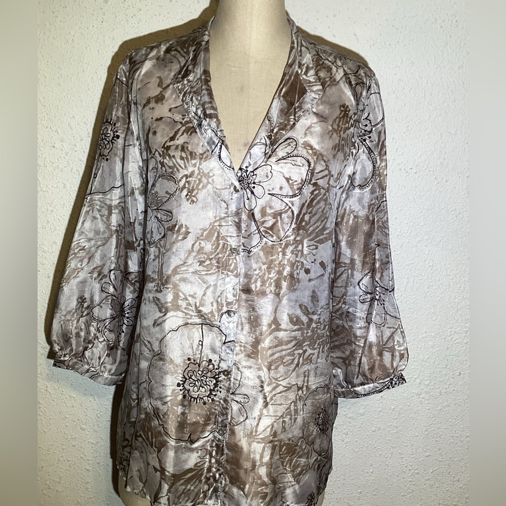 Chico's 100% silk semi sheer floral blouse size large